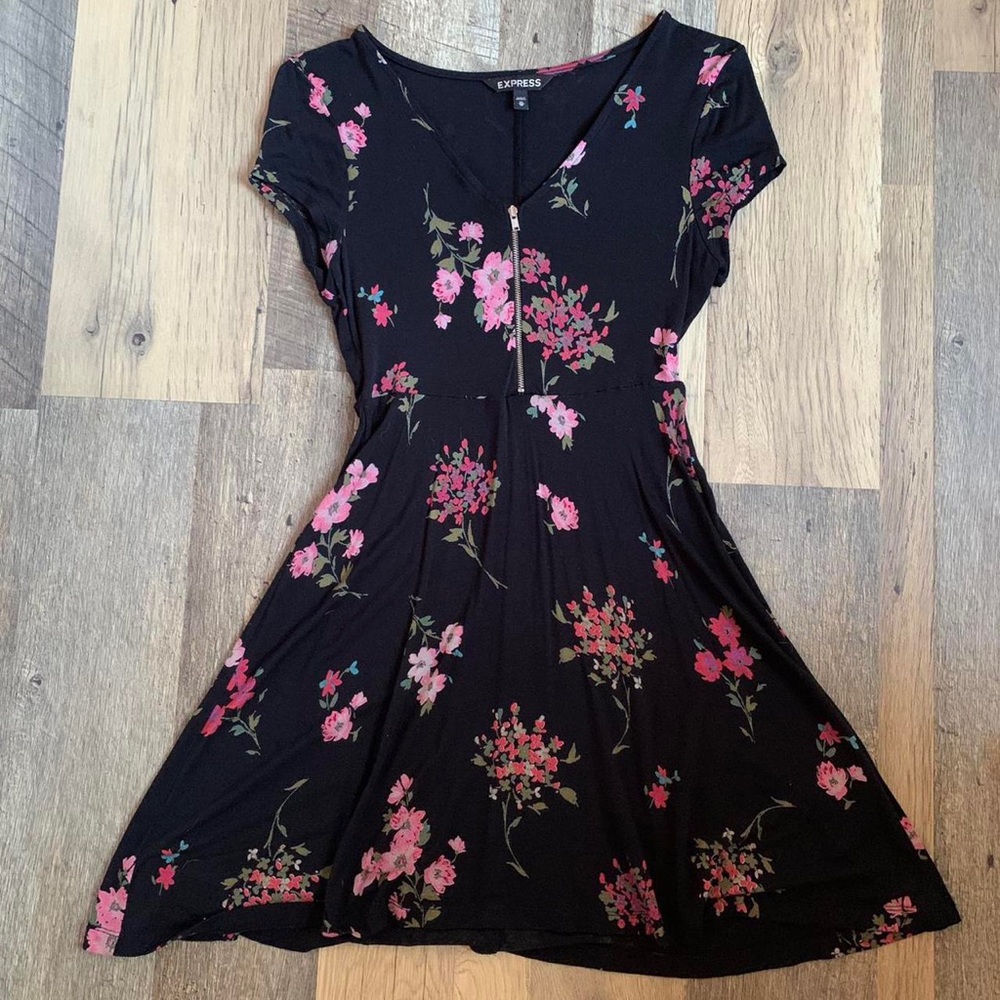 Express floral dress XS